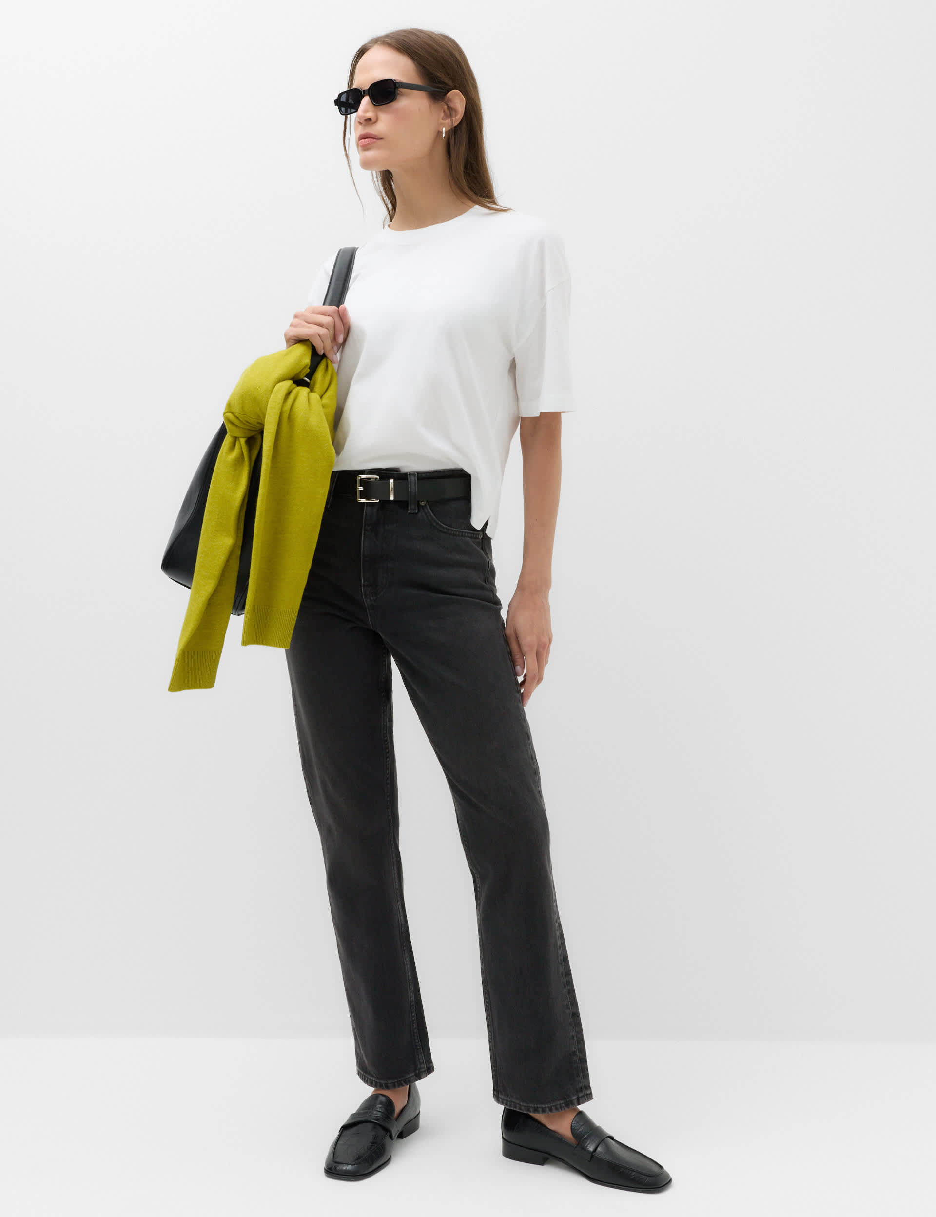 Mid Rise Straight Leg Ankle Length Jeans