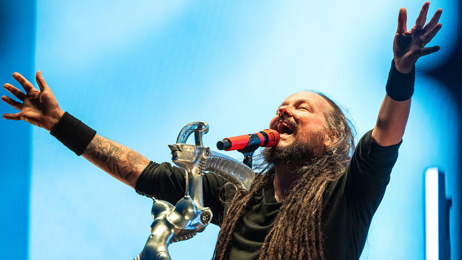 Watch Jonathan Davis and Yoshiki perform orchestra-backed version of Korn classic Freak On A Leash