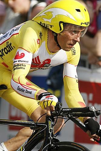 Gilberto Simoni (Saunier Duval) was a respectable 16th