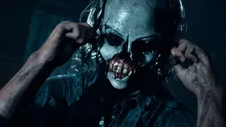 A man wears a skull mask in Until Dawn