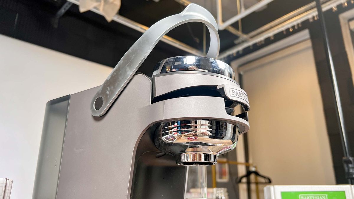 Bartesian Duet review: The robot cocktail maker I didn’t know I needed ...