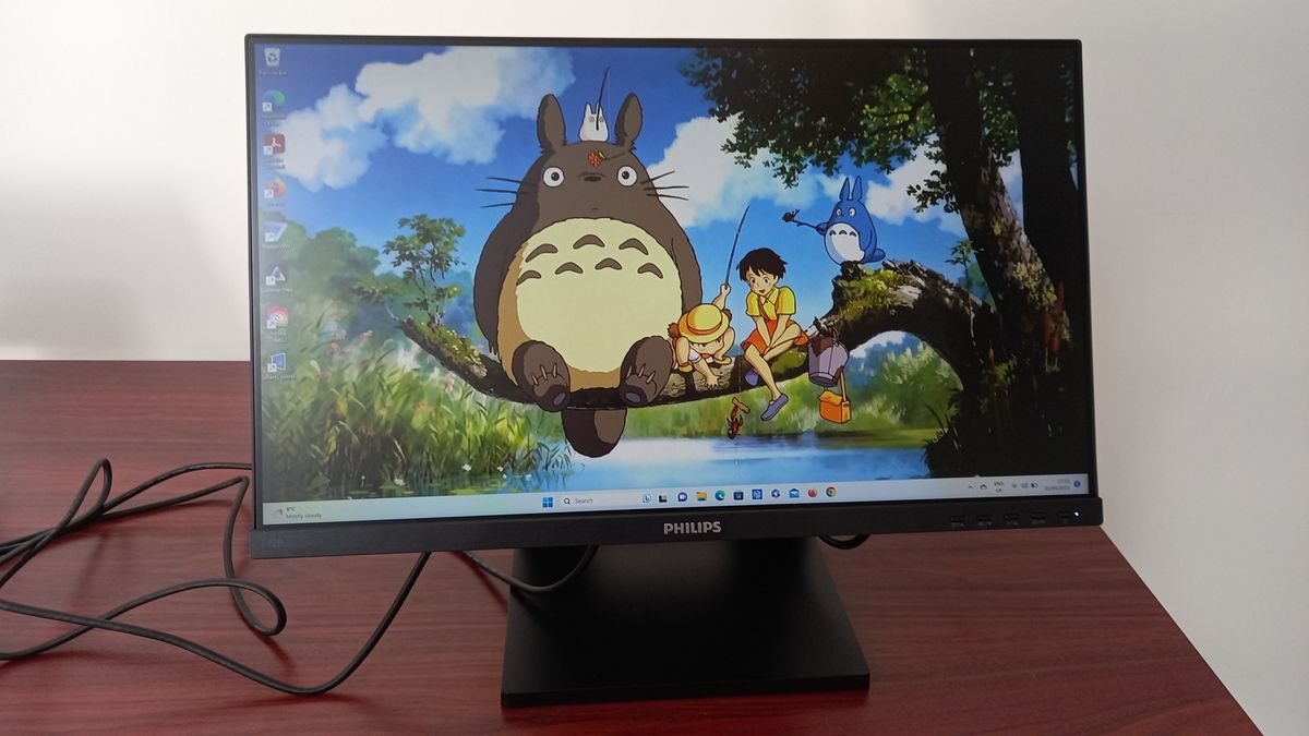 Philips 242B1TC monitor review: does this budget touchscreen measure up ...
