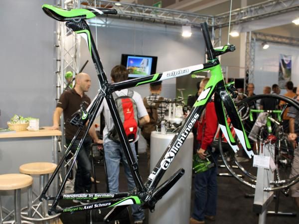 AX-Lightness showed off its new Alpha carbon road frame at the 2010 Eurobike show.