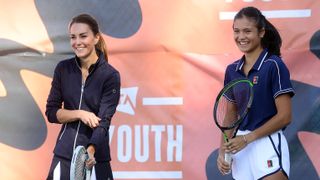 Kate Middleton told off by Roger Federer - Kate and Emma Raducanu