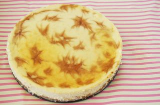 Pimm's ripple cheesecake