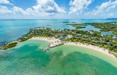 View of the sea and Four Season Resort Mauritius