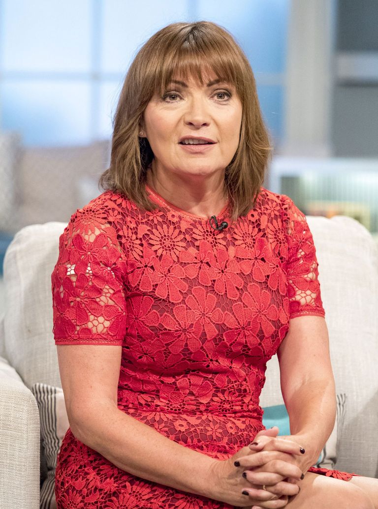 Lorraine Kelly Menopause The Presenter Reveals Menopause Left Her