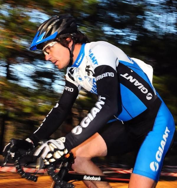 Adam Craig (Team Giant) pulling himself back to fifth place.