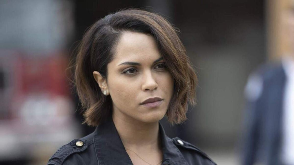 Monica Raymund Totally Called One Major Chicago Fire Couple Before She  Exited The Drama | Cinemablend