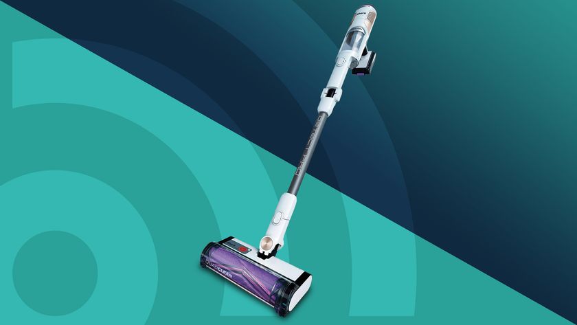 Shark Detect Pro Cordless vacuum against an aqua and blue background