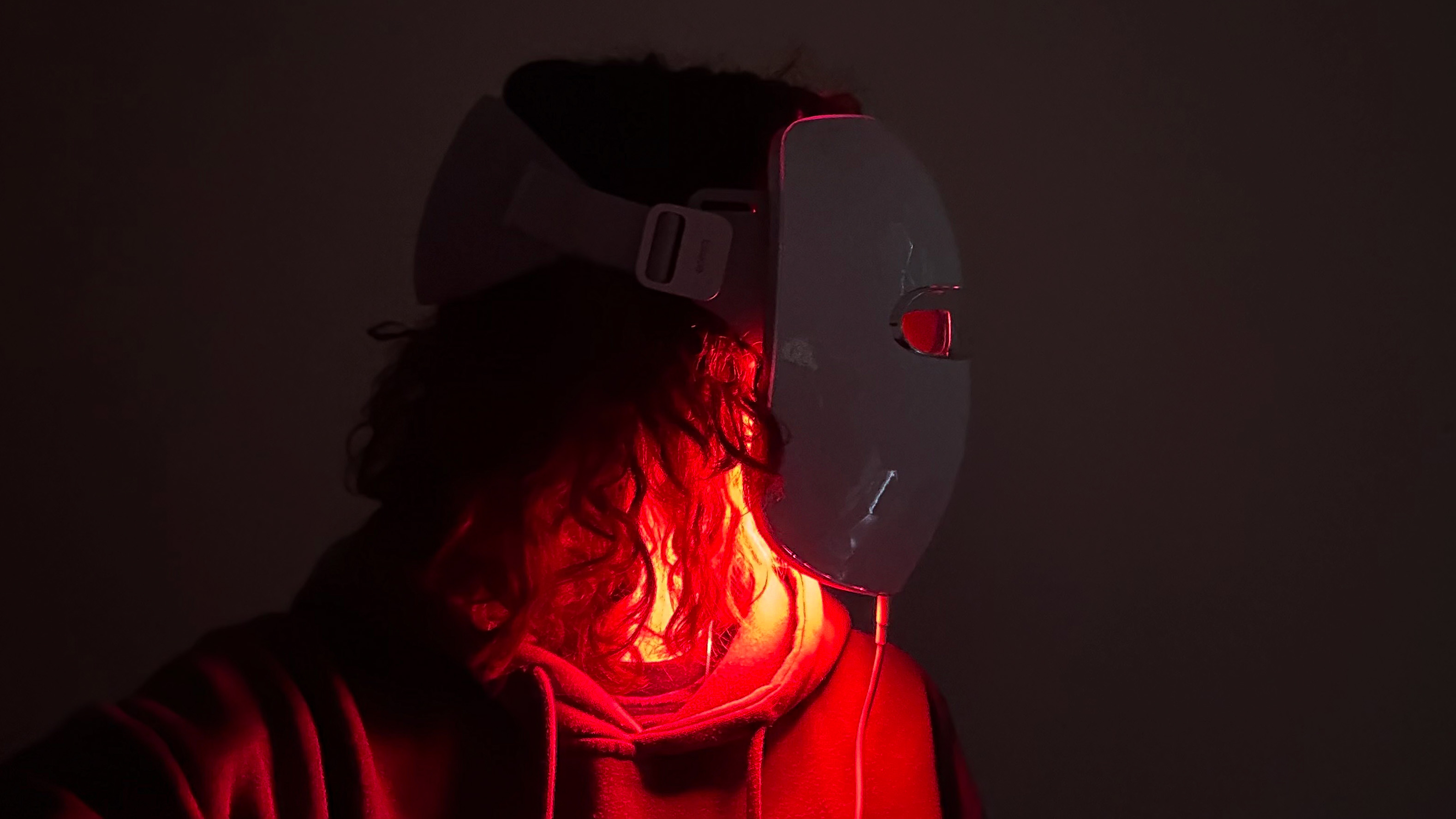 a photo of the author using the ulike reglow led skincare mask