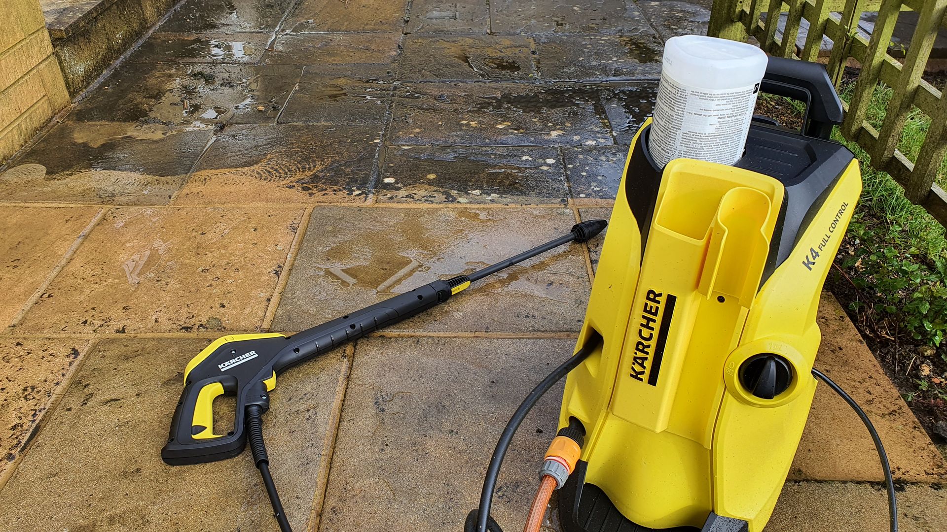 Kärcher K4 vs Kärcher K7 which pressure washer is right for you? T3