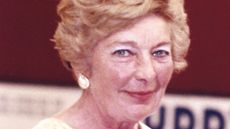 Stella-Harries-2.jpg
