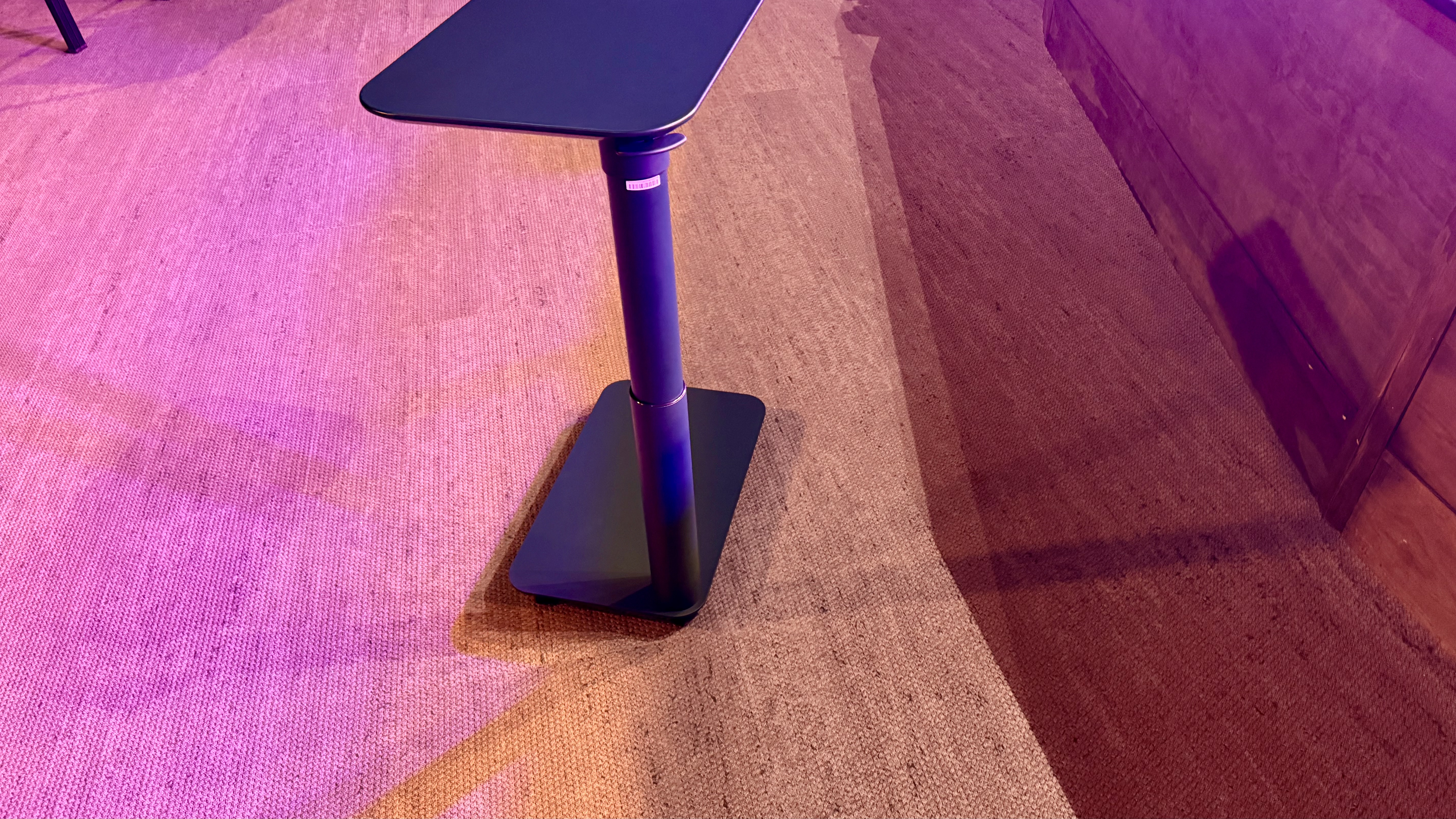 Humanscale | Float Micro