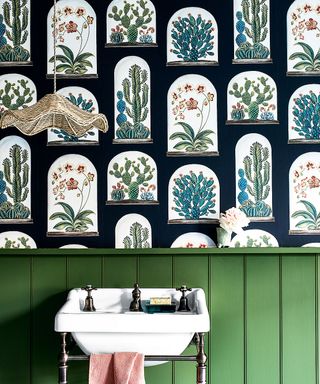 Cloakroom with botanical wallpaper