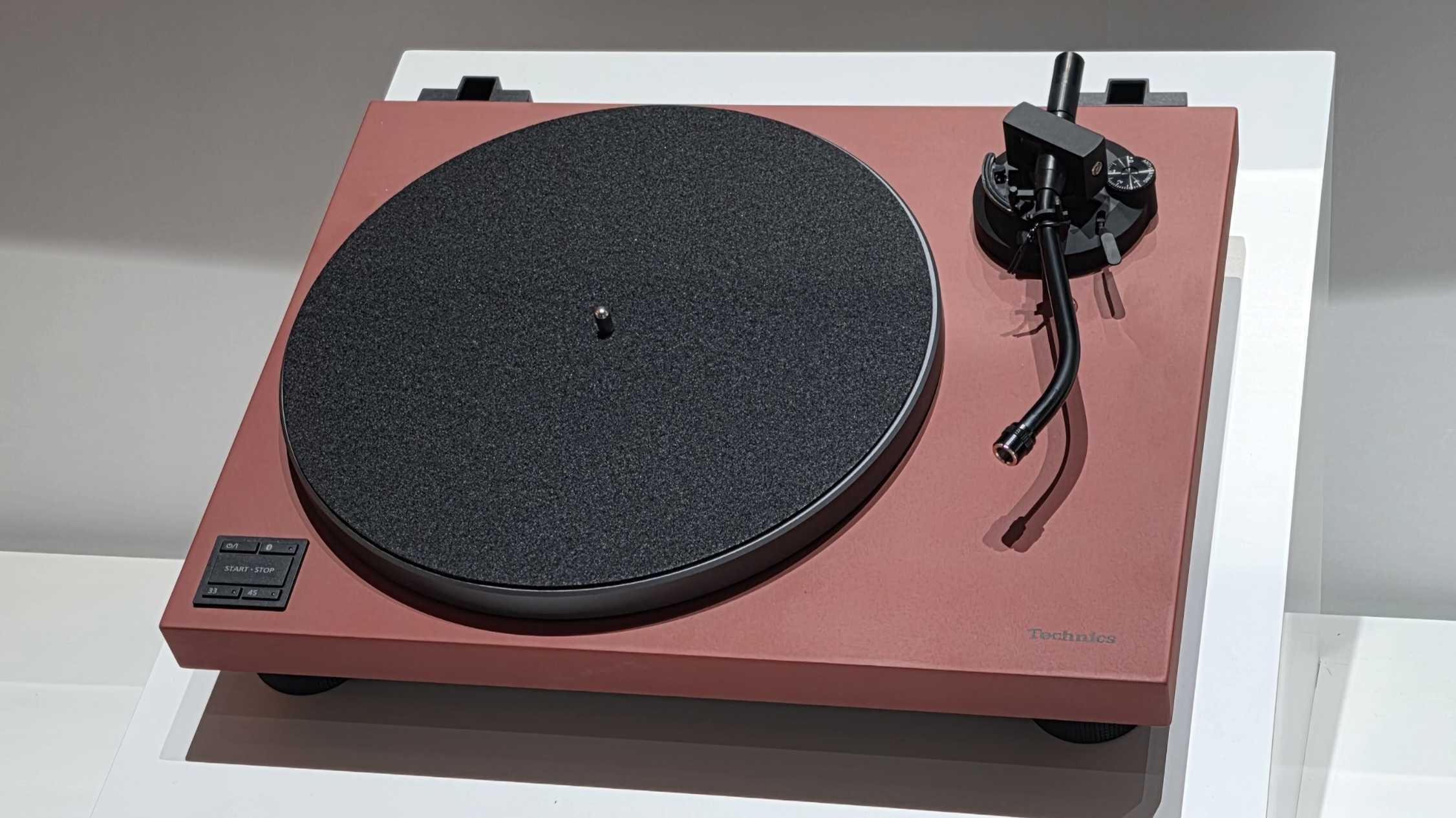 Technics SL-40CBT in terracotta finish displayed at IFA 2025 stand