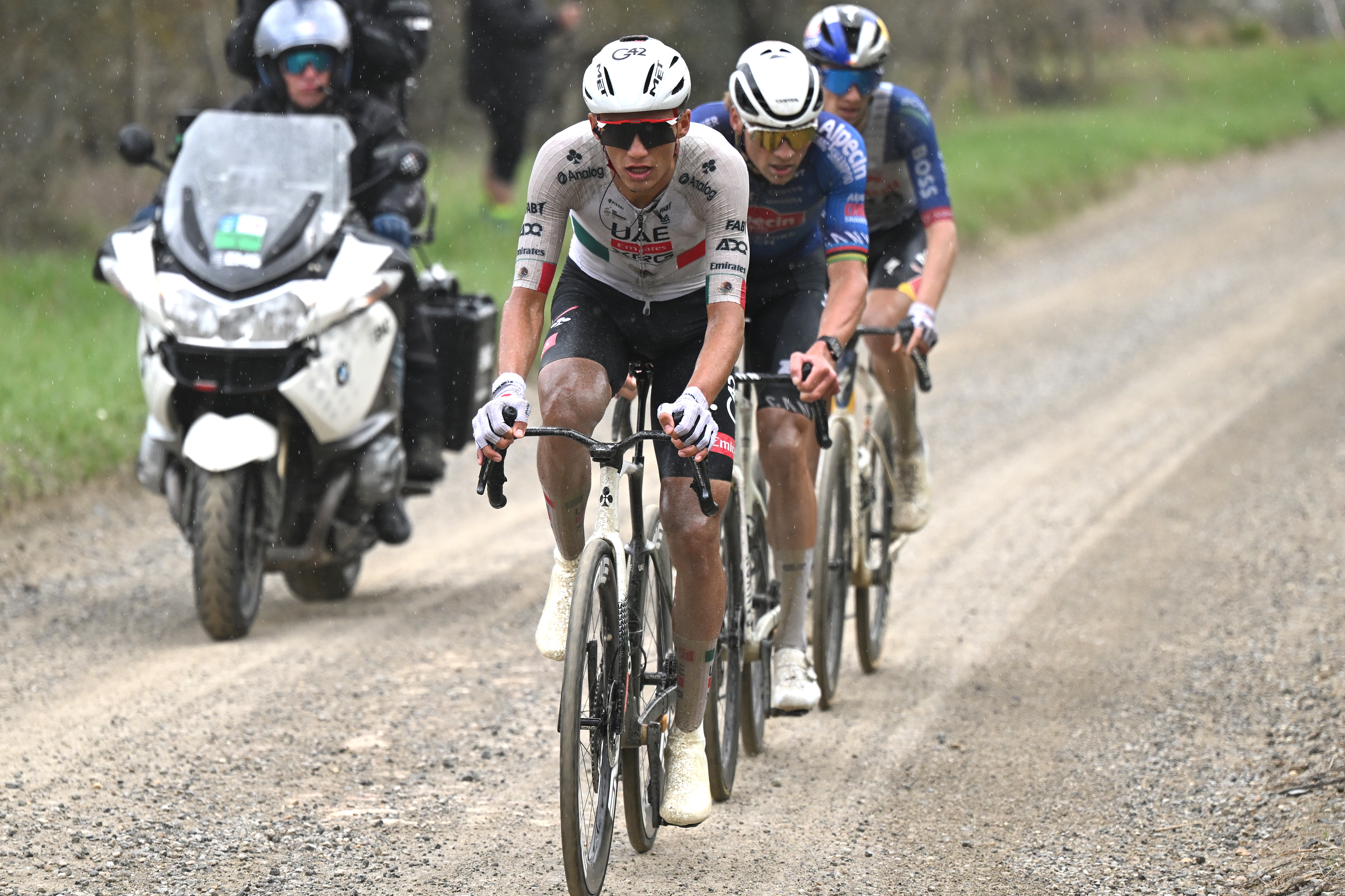 Isaac Del Toro leading on stage 2 of Tirreno-Adriatico 2026