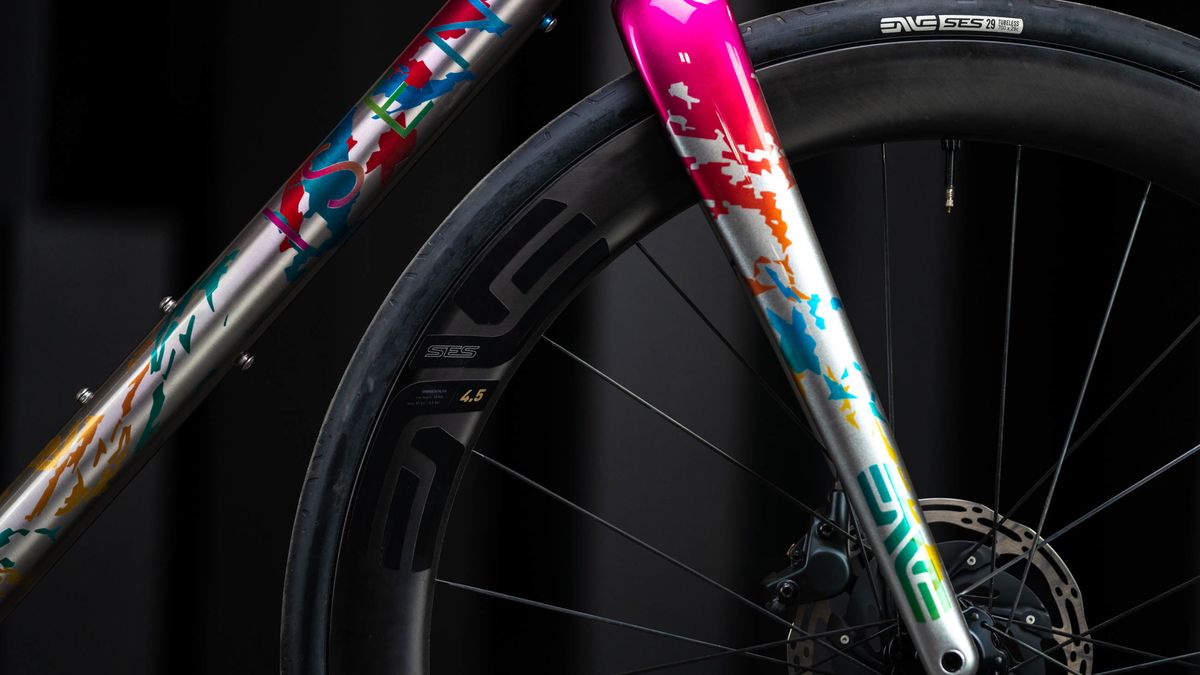 Enve Builders Roundup 2022 - Concept R3 Int. Road/Race