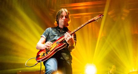 Sadler Vaden takes a slide solo on a Rickenbacker