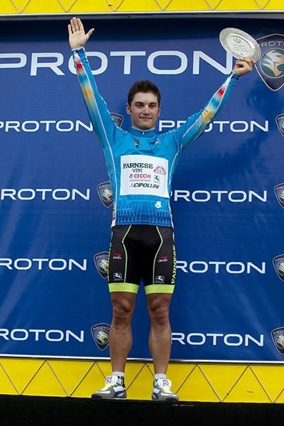 Italian dynamo Andrea Guardini (Farnese Vini-Neri Sottoli) is level with Anuar Manan (Terengganu ProAsia) on 51 points in the sprint points competition.