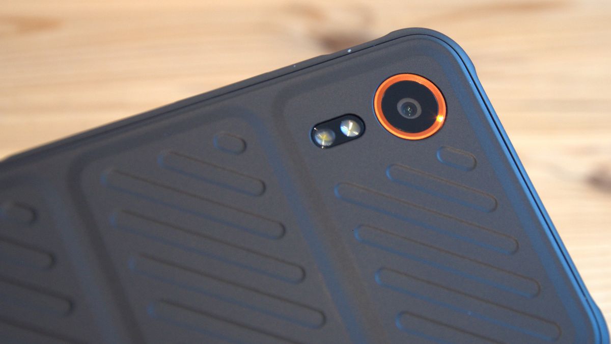 Samsung Galaxy XCover 7 rugged phone