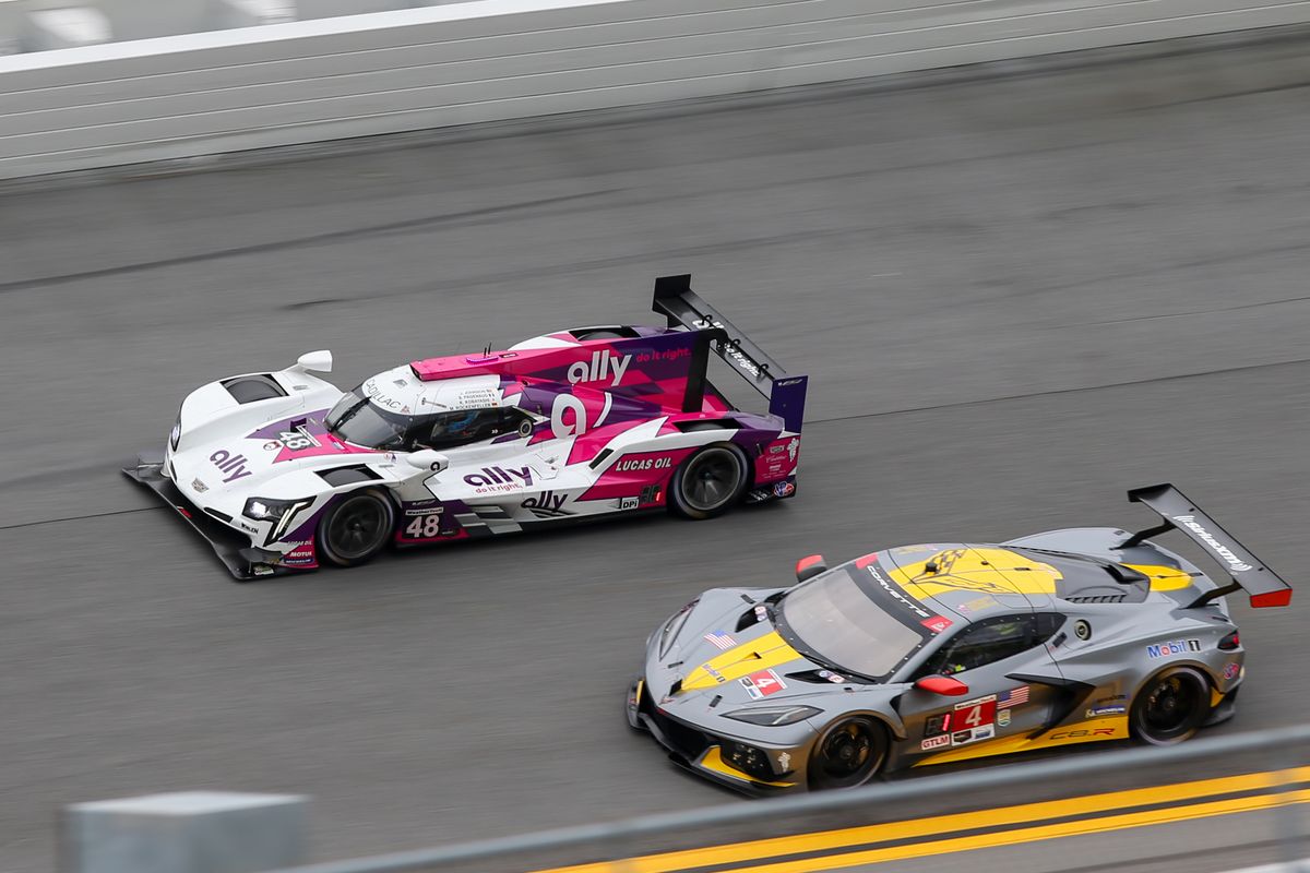 How to watch the Rolex 24 Hours of Daytona What to Watch