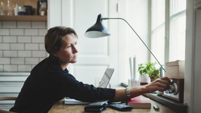 Desk lamps to avoid eye strain when working from home
