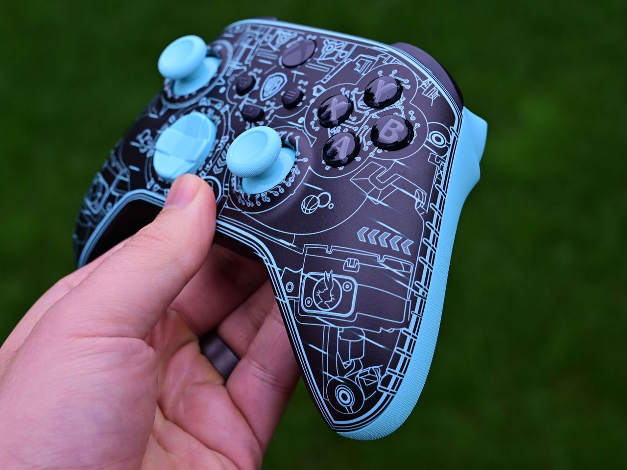 Xbox Serververse Space Jam Controller