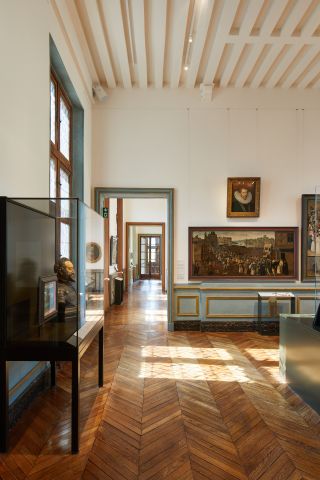 Carnavalet Museum's redesigned galleries showing artwork