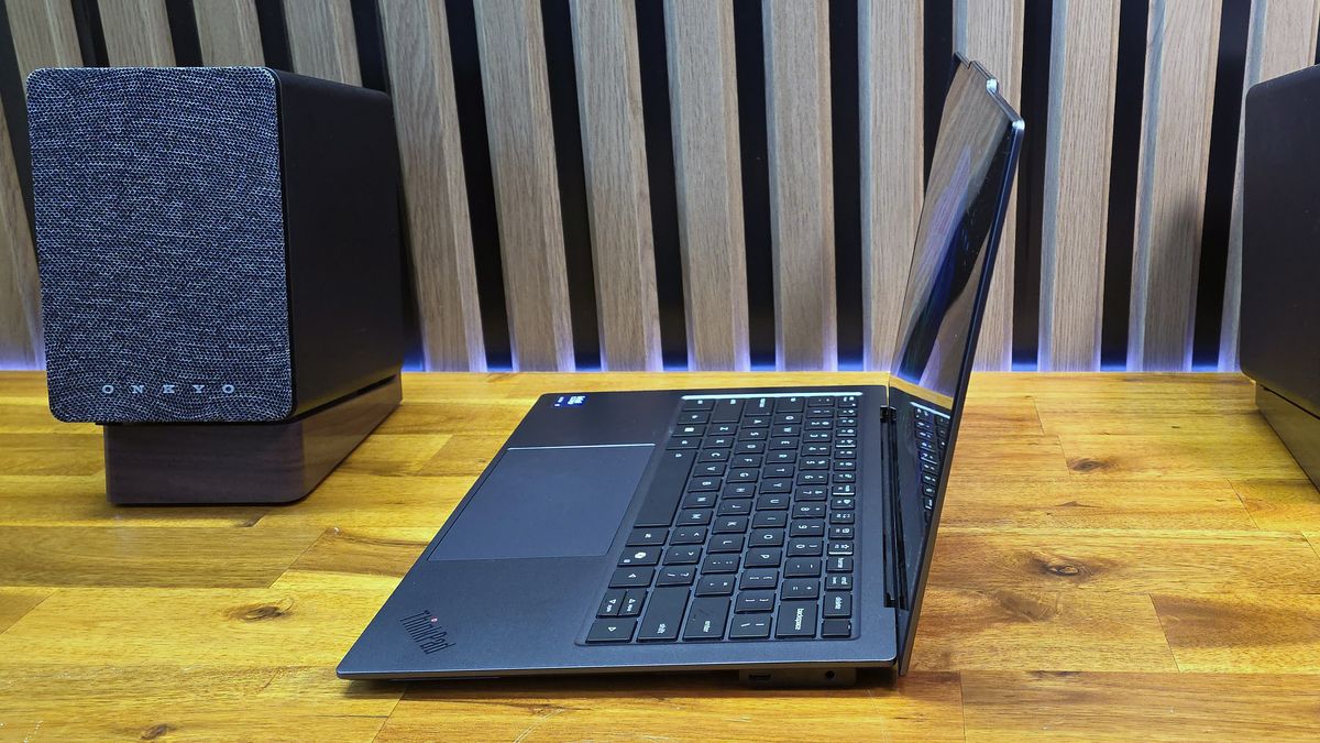 Lenovo Thinkpad X9 review: The prettiest business PC | Tom's Hardware