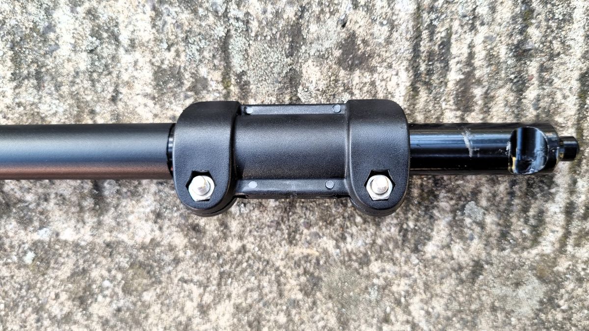 Onguard 8003 Pitbull detail