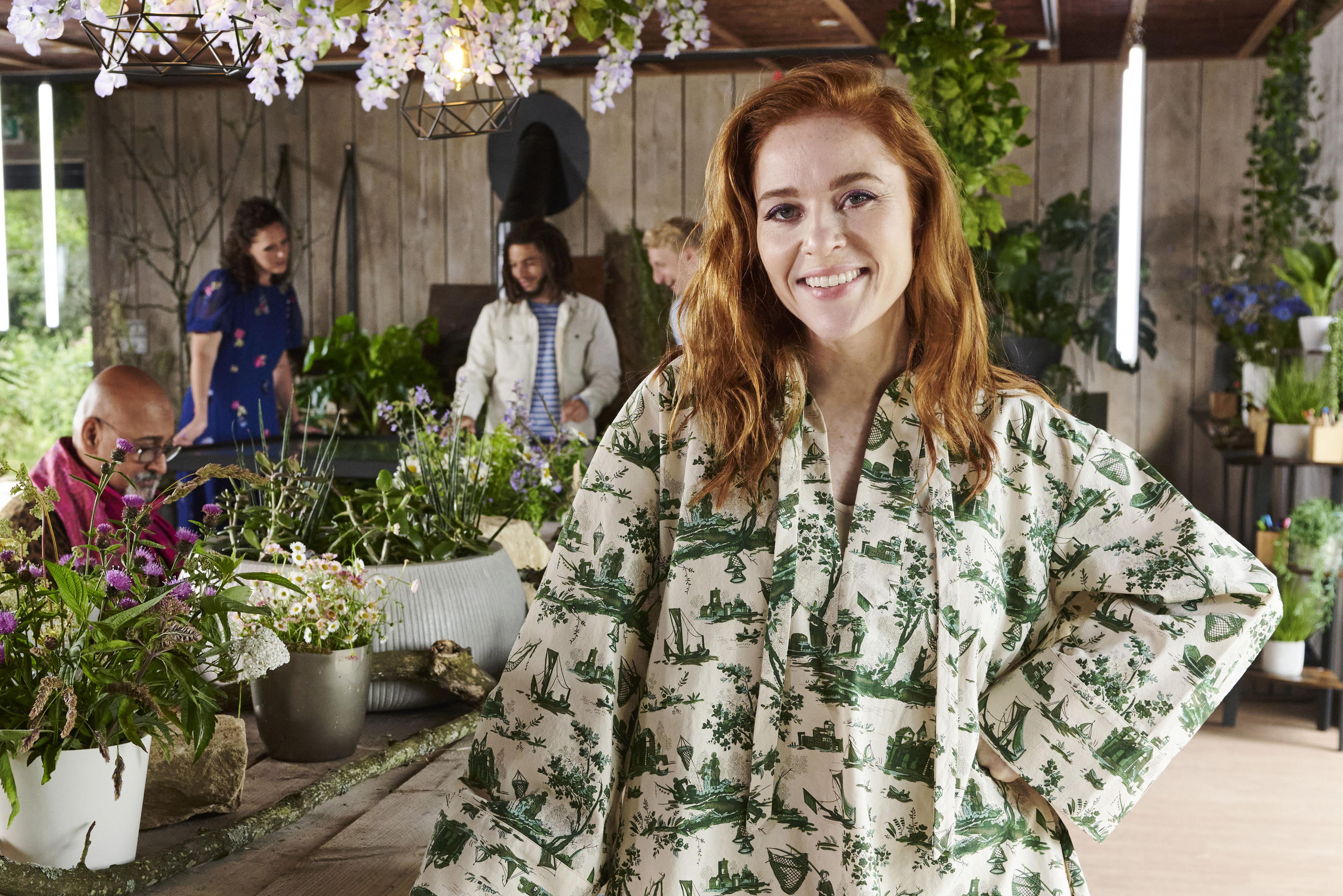 TV tonight Angela Scanlon hosts.