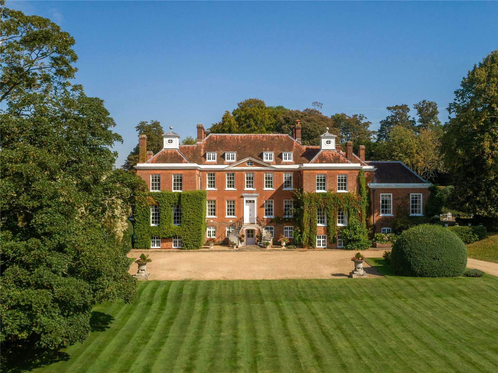 Property for Sale: Hunton Manor