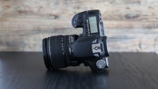 Why don't they make cameras like this any more? I'm in awe of this Canon DSLR from 2007!