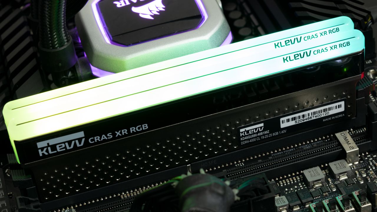Klevv Cras XR RGB DDR4-4000 C19 2x8GB Review: DDR4-4000 Goodness
