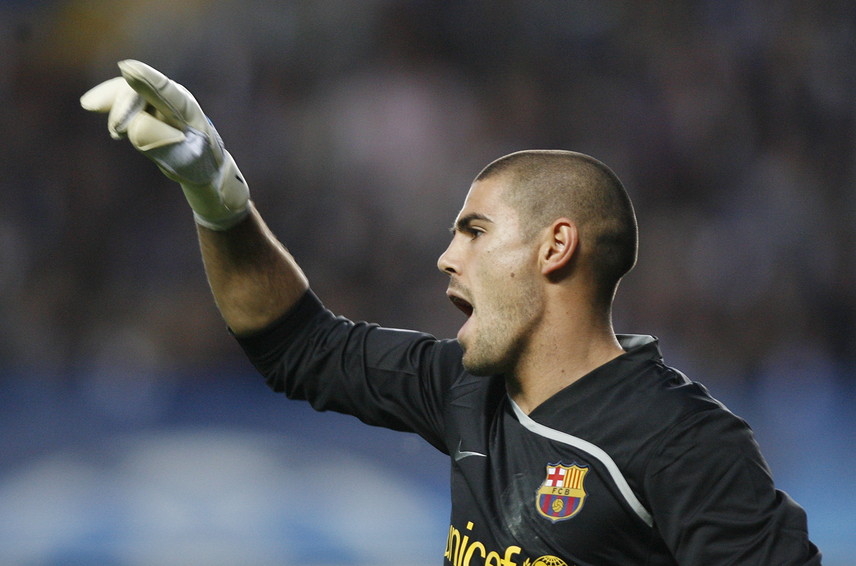 Victor Valdes in action for Barcelona against Chelsea in the Champions League semi-finals in May 2009.
