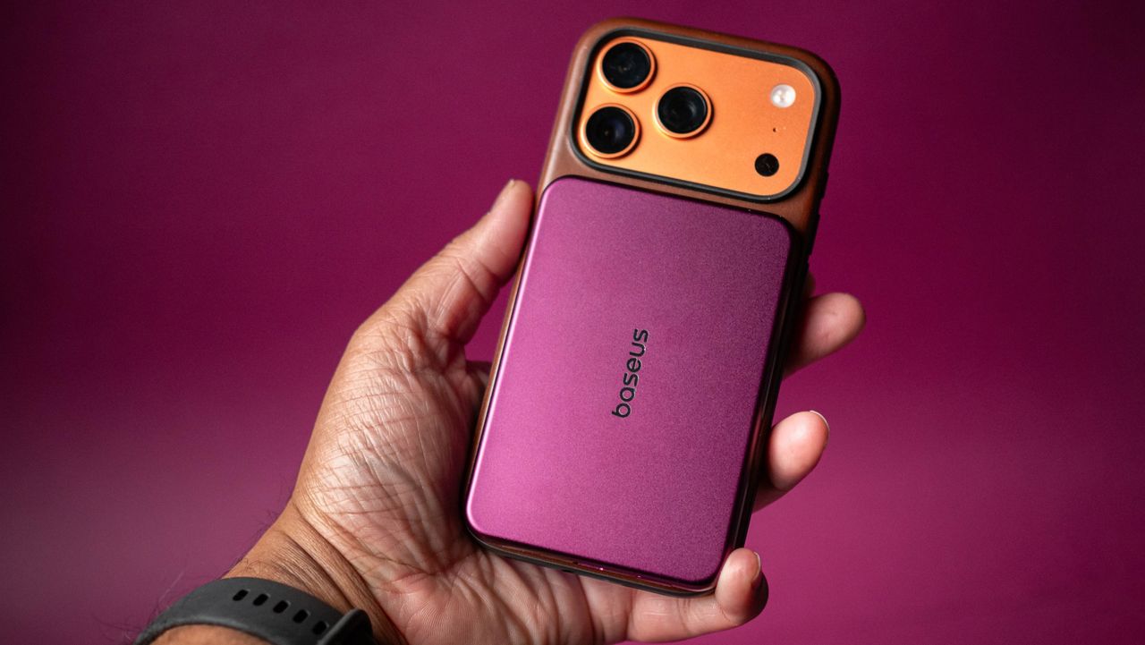 Baseus Dark Cherry iPhone 18 Pro collection review