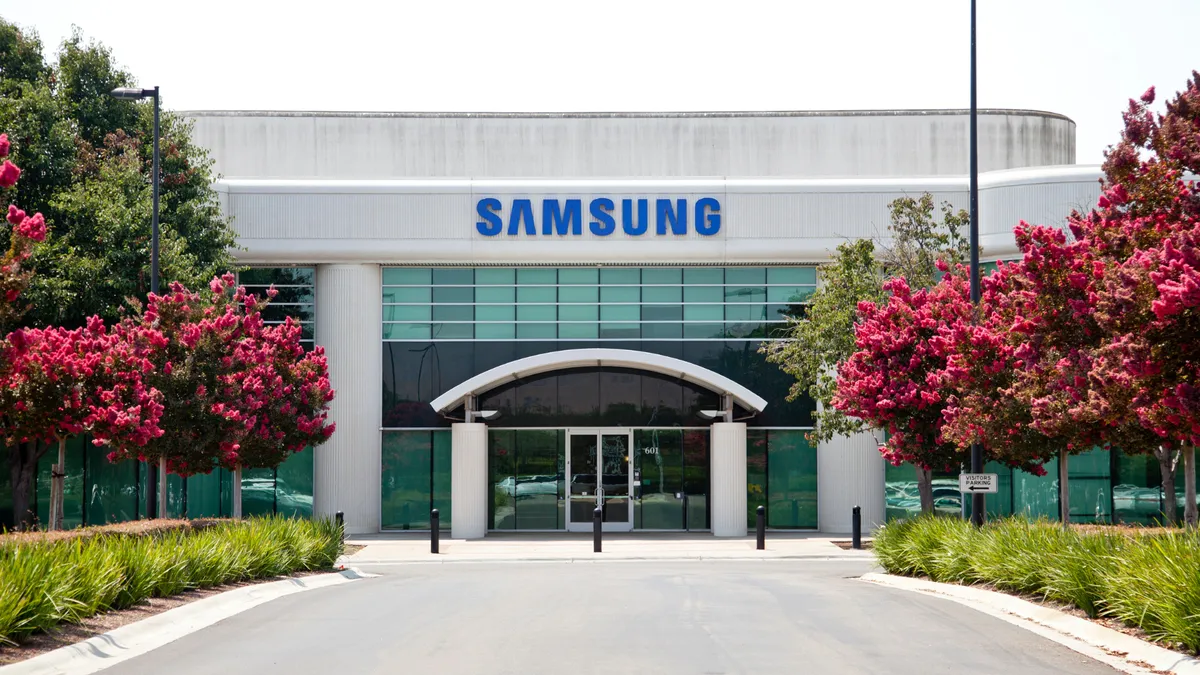 Post image 11