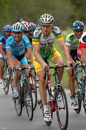 Axel Merckx (Phonak) choosing not to extend himself too much.