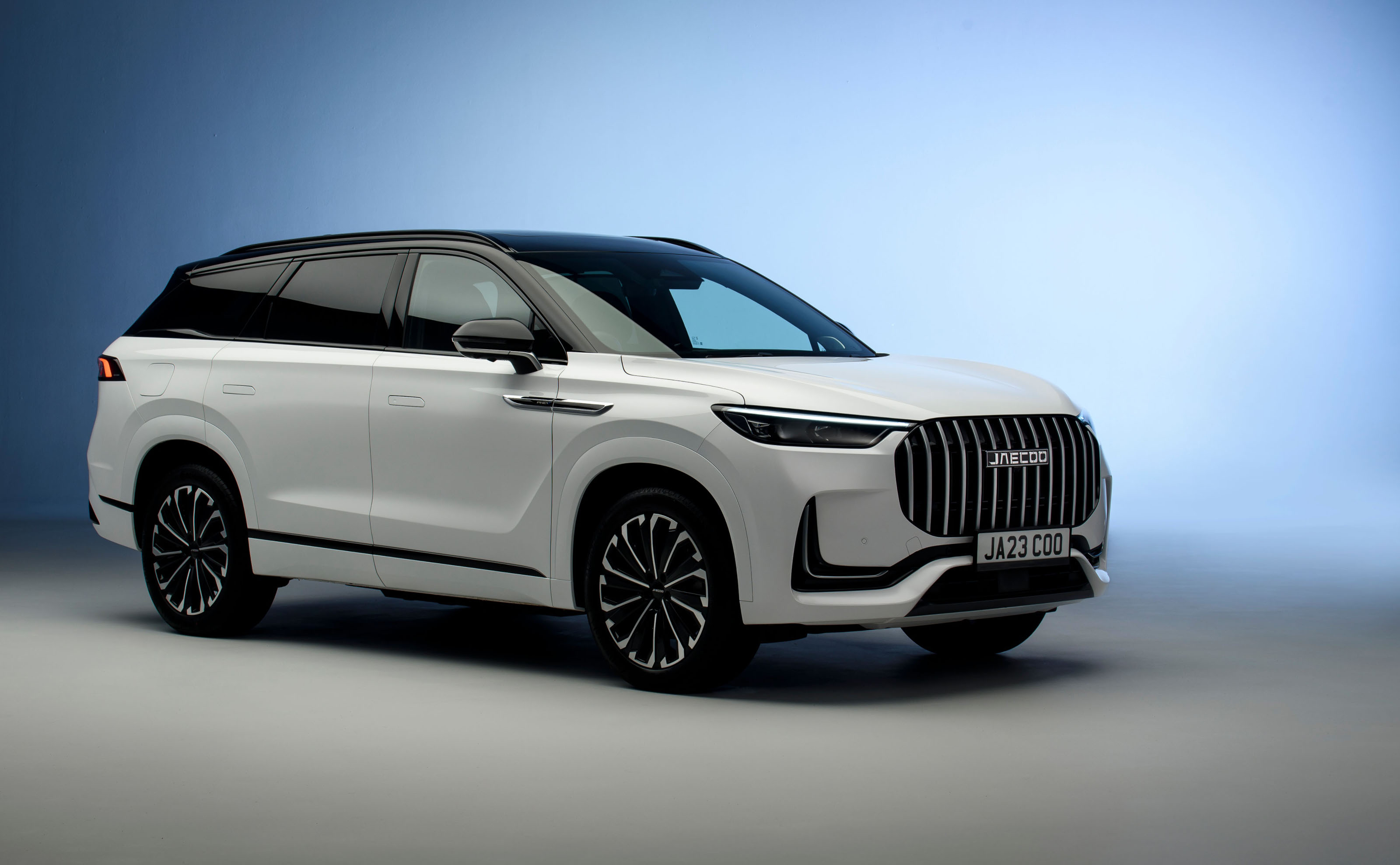 The new Jaecoo 8 SHS-P Executive model