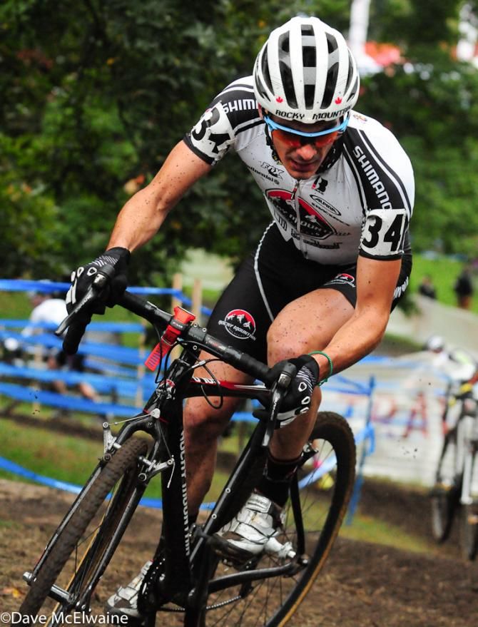 Raphael Gagne (Rocky Mountain) riding the first set of stairs