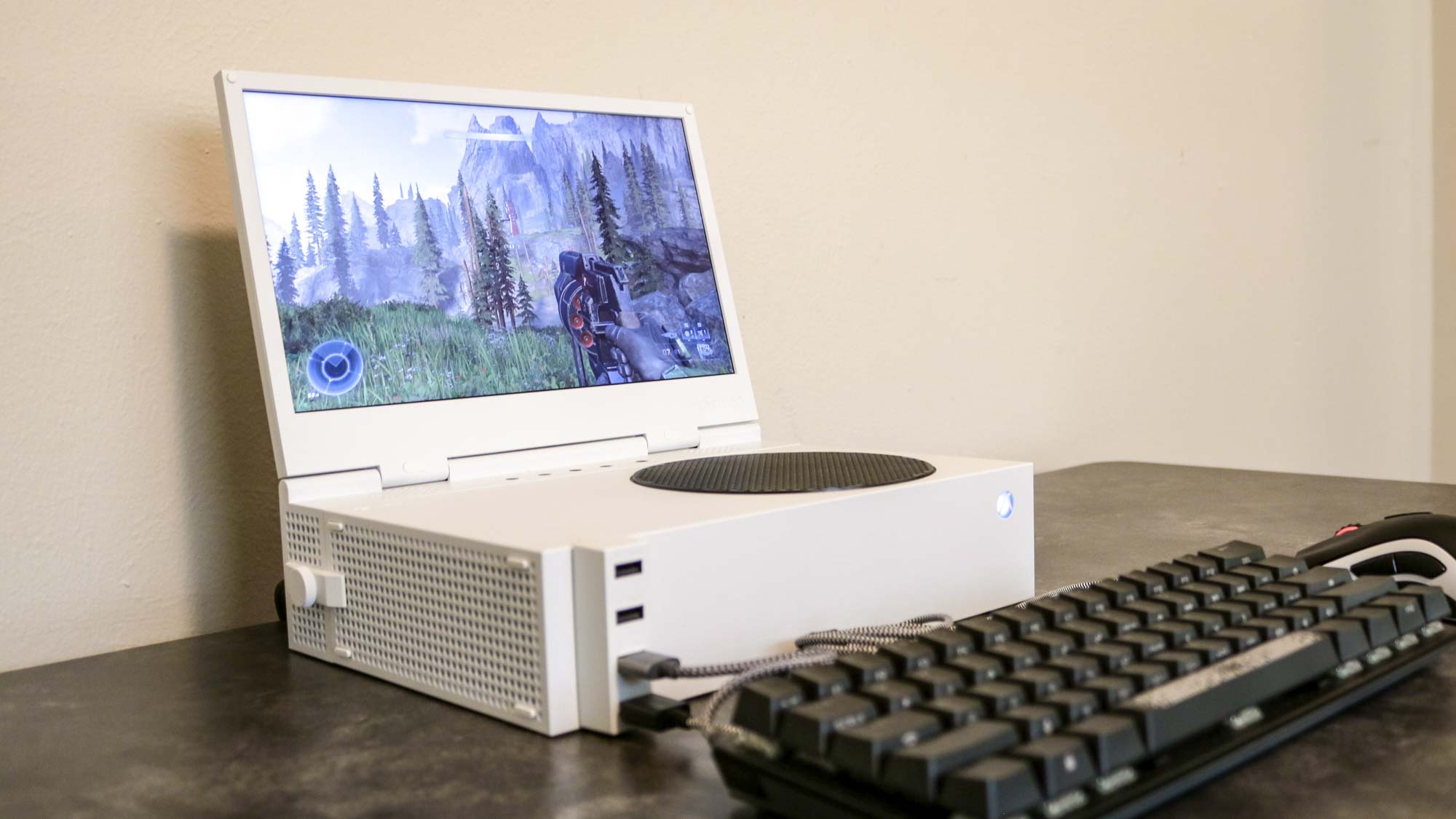 Use the Screen of Laptop and Smartphone as a Gaming Monitor for Xbox S –  Intehill