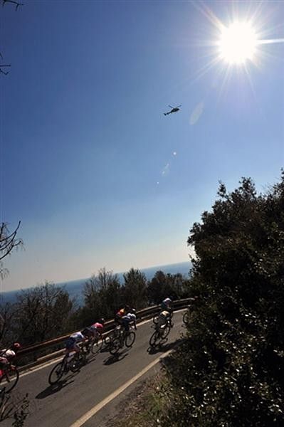 The race gets strung out as it runs along the coast.
