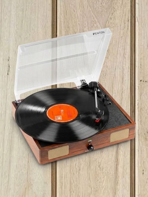 RP106W Record Player with Built-In Speakers