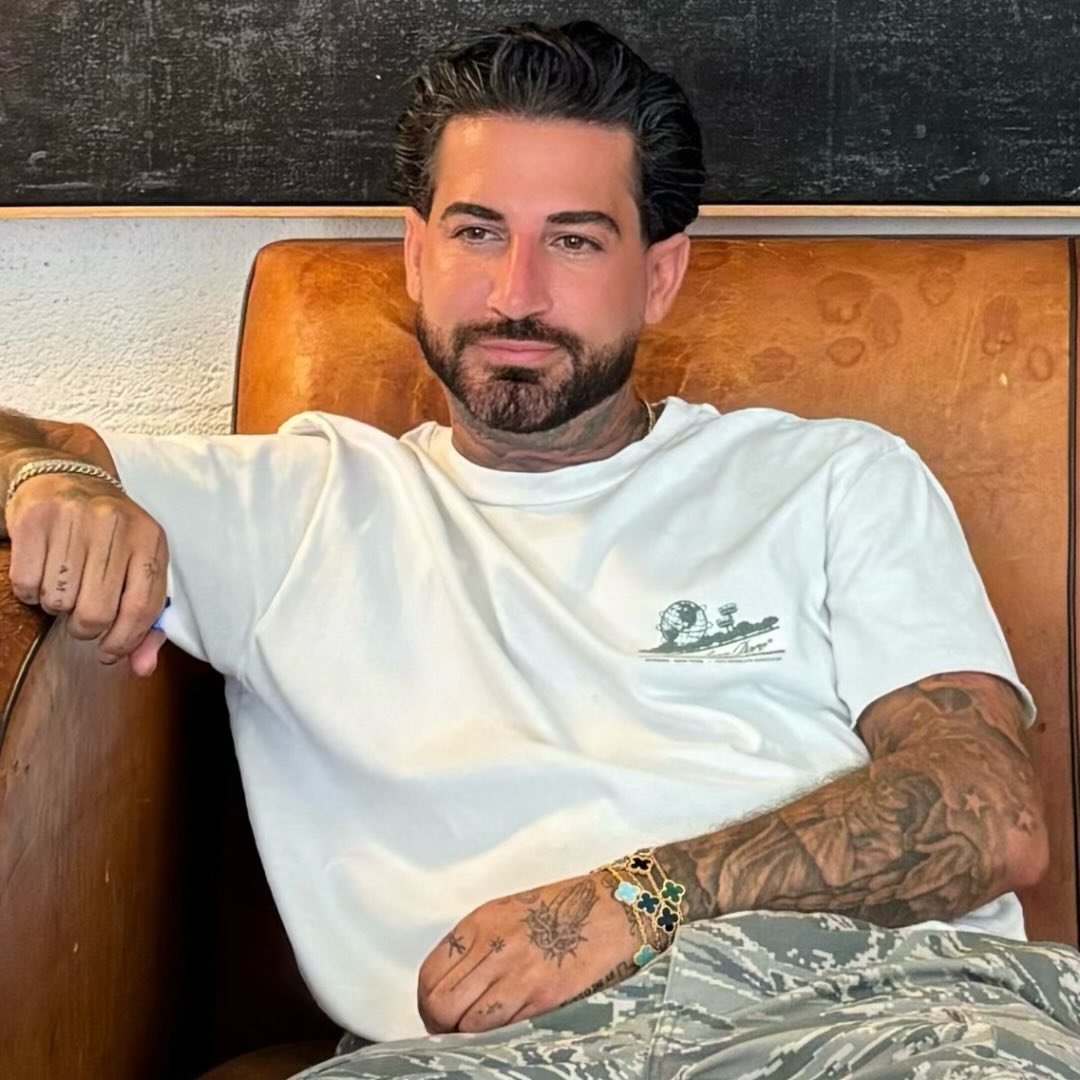 Ryan Pearl colorist headshot