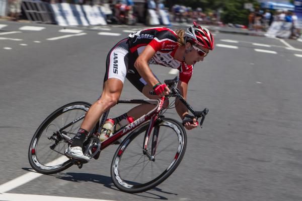 Jamie Driscoll (Jamis) takes a flyer off the front.