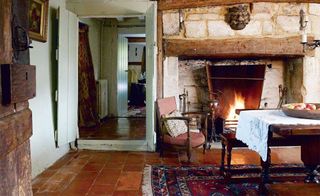conserving-a-cotswold-cottage-interior
