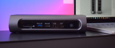 Photograph of the Satechi Thunderbolt 4 Multimedia Pro Dock&#039;s front ports