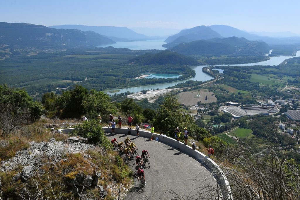 The climb took the riders up to 1500m