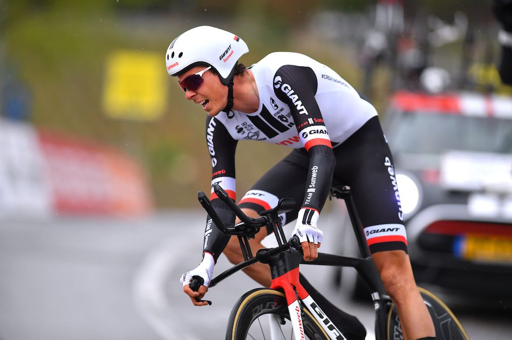 Warren Barguil racing the Tour de Romandie prologue